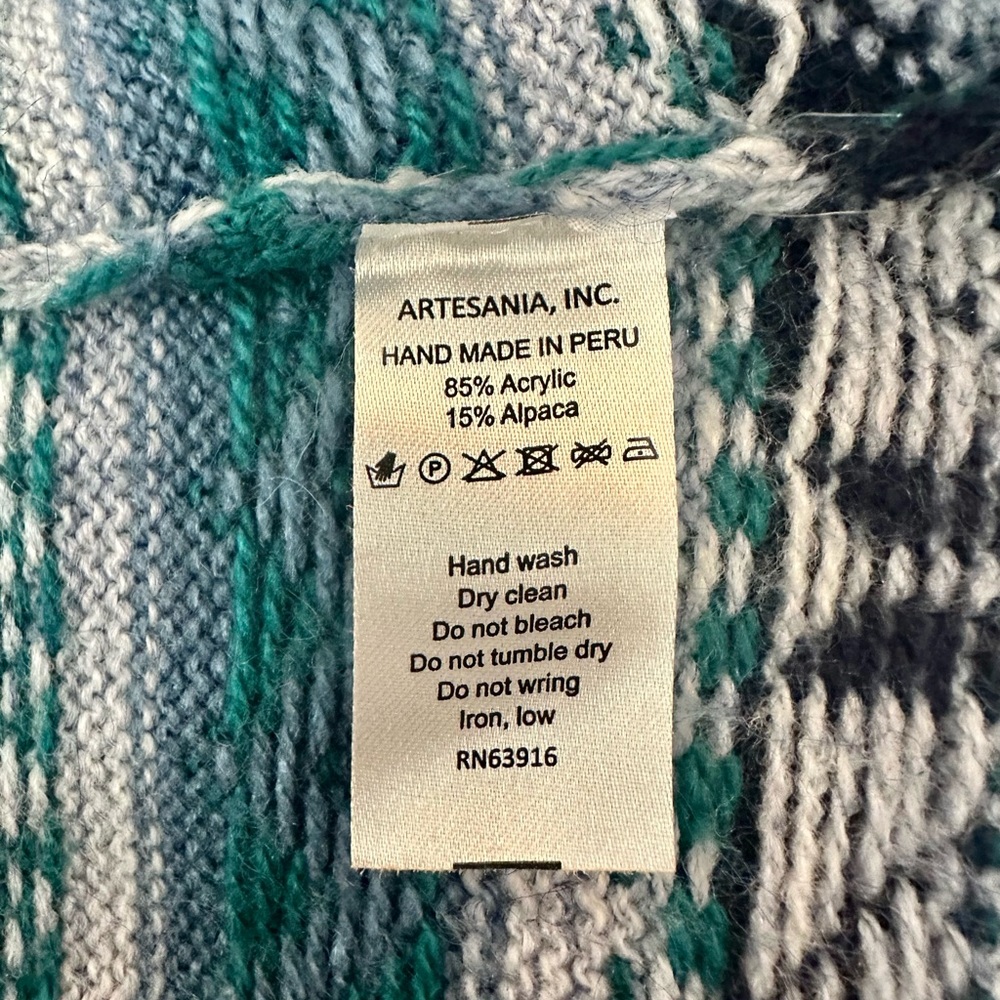 🔥Closet Clearout!🔥 Artesania Hooded Alpaca Sweater - Picture 5 of 5